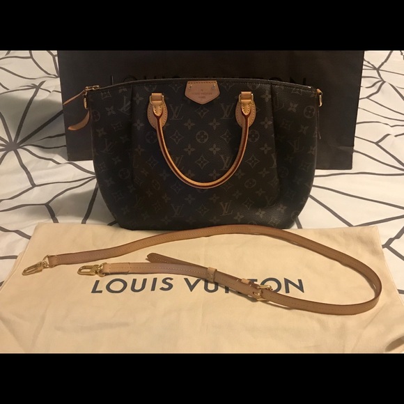 Louis Vuitton Turenne Mm Womens Handbag - Picture 5 of 8